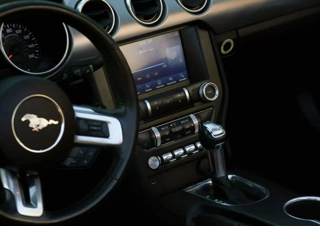 Аренда Ford Mustang прокат