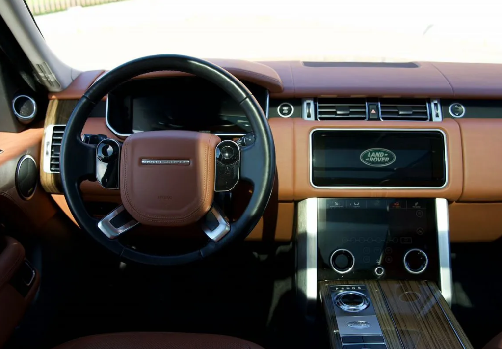 Аренда Land Rover Range Rover в Калининграде