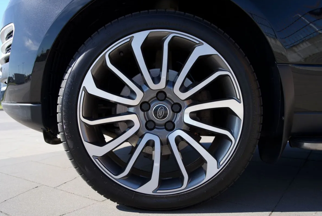 Аренда Land Rover Range Rover в Калининграде