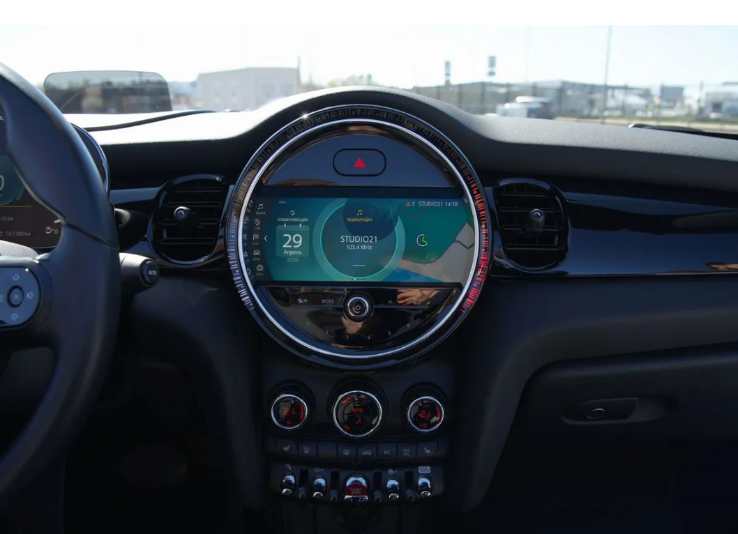 Аренда Mini Cooper Cabrio 2021 прокат