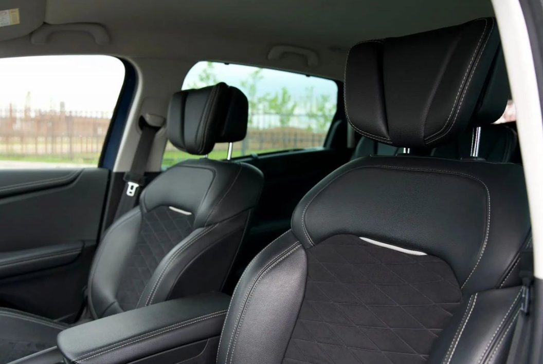 Аренда Renault Scenic прокат